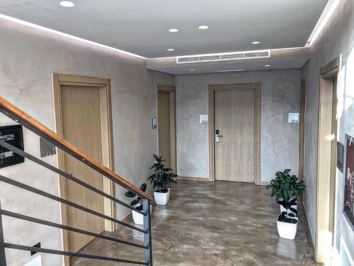Ritson Hotel Vlorë Екстериор снимка