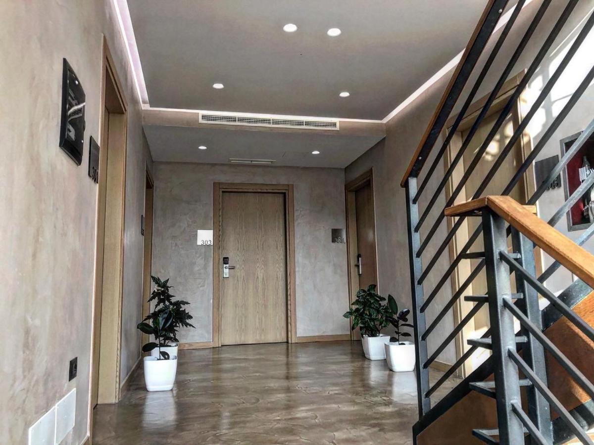 Ritson Hotel Vlorë Екстериор снимка