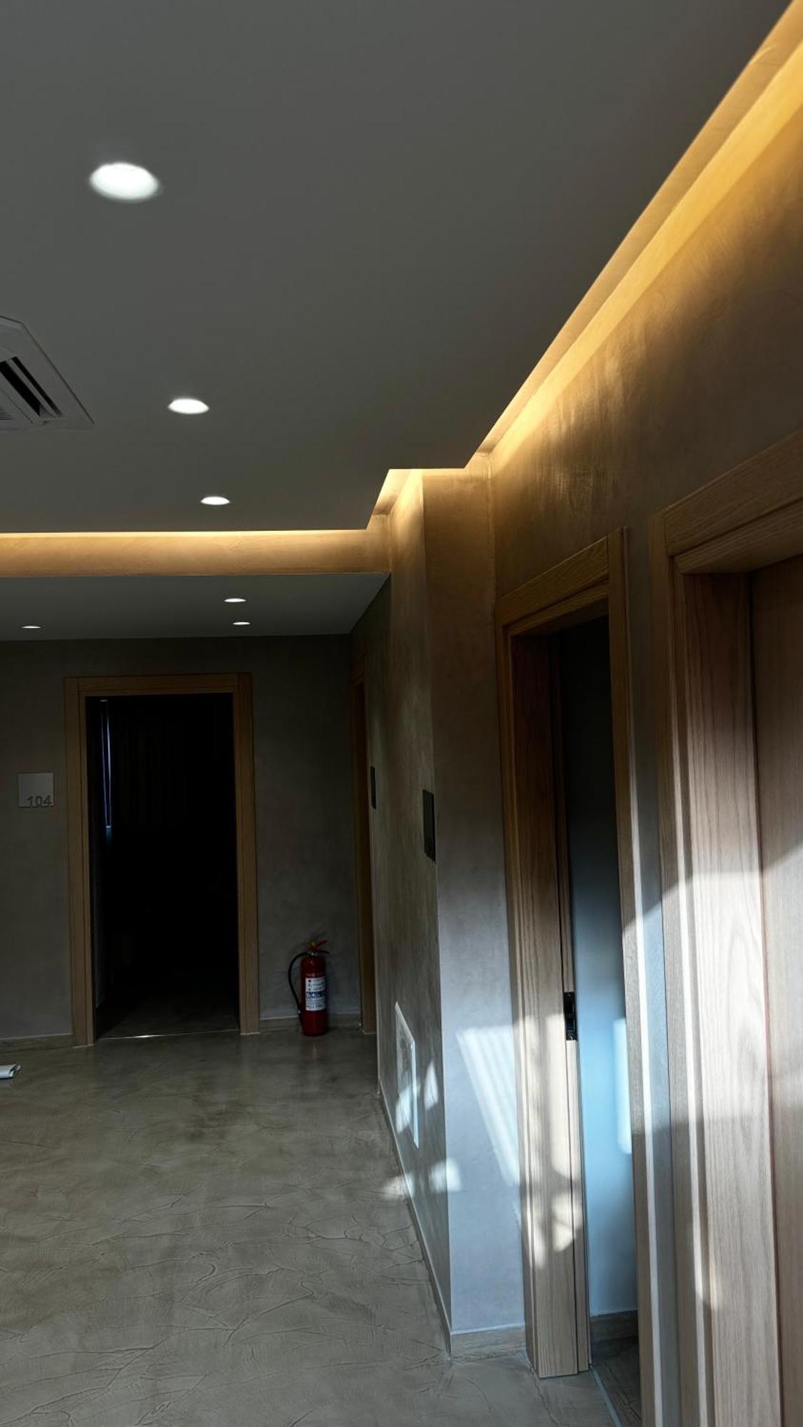 Ritson Hotel Vlorë Екстериор снимка